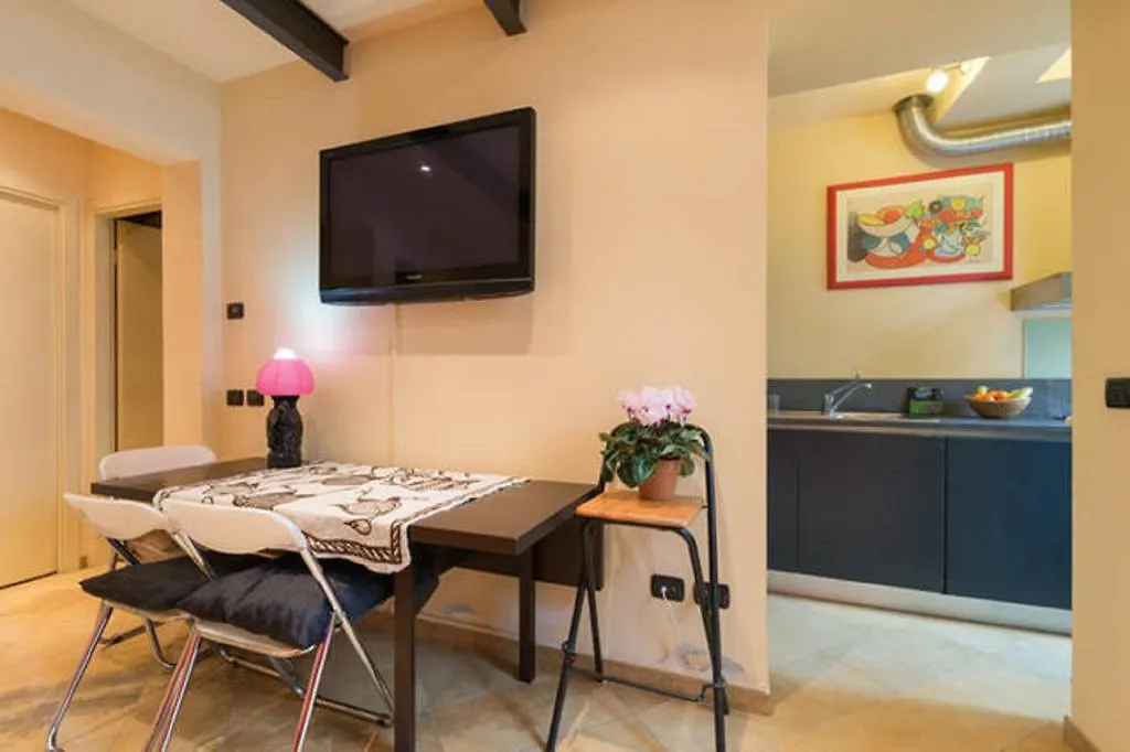 Nadia'S Lovely Home - With Private Garden And Jacuzzi Firenze
