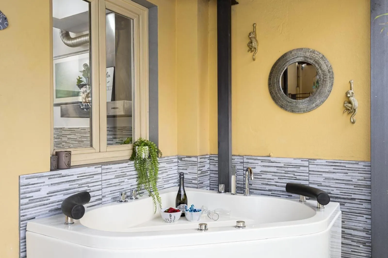 Nadia'S Lovely Home - With Private Garden And Jacuzzi Firenze 0*,  Italia
