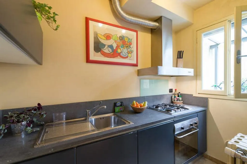Apartment Nadia'S Lovely Home - With Private Garden And Jacuzzi Florence Italy